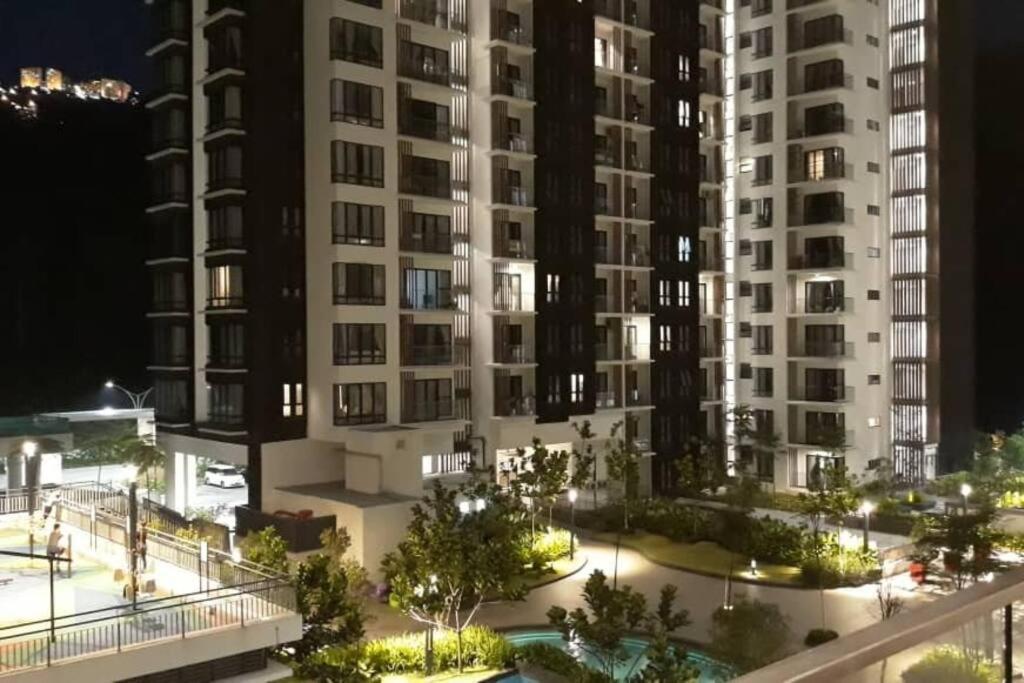 Premier Suite Cozy Home Midhills Genting 6-10 Pax Free Wifi Genting Highlands Exterior foto